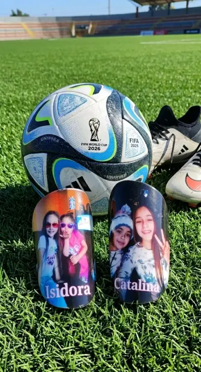 Canilleras personalizadas Juventus - miniatura 4