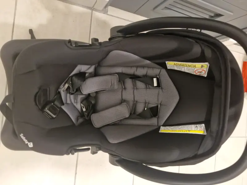 Silla de auto infantil con base safety - 2