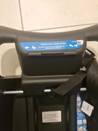 Silla de auto infantil con base safety - miniatura 5