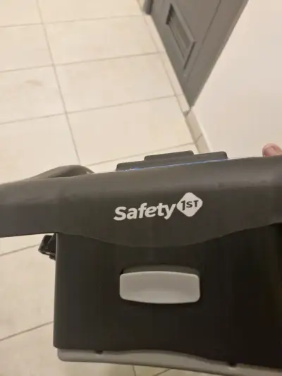 Silla de auto infantil con base safety - miniatura 6