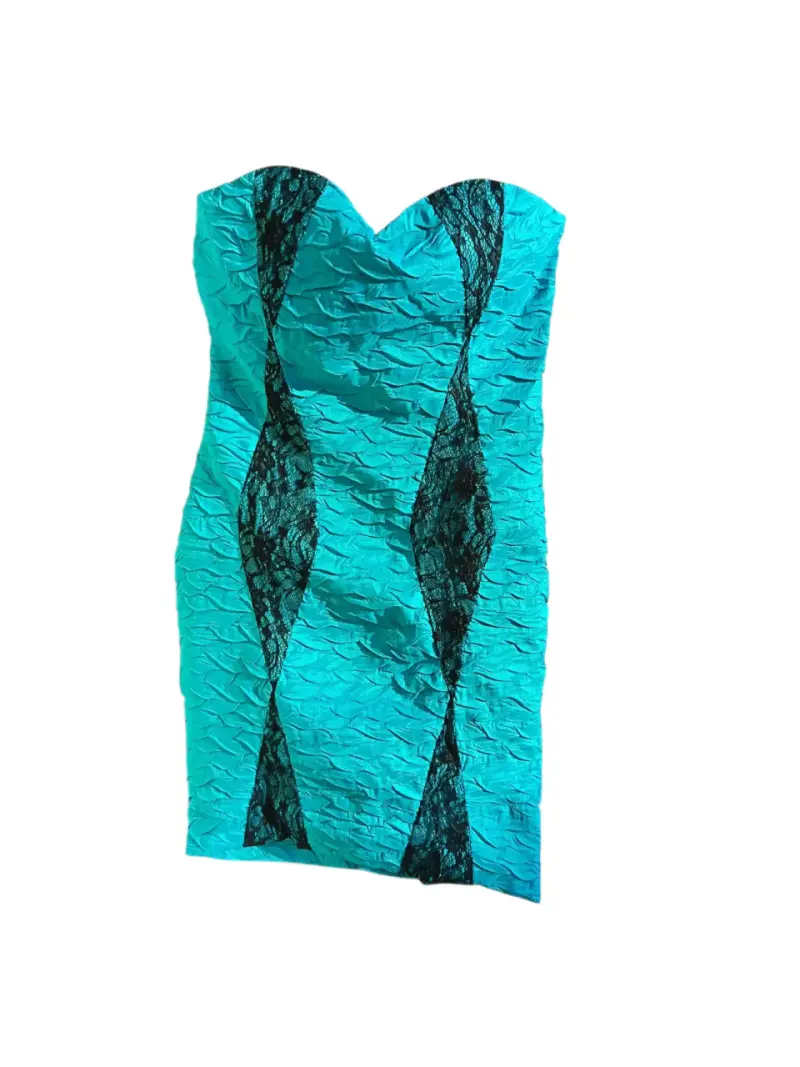 Vestido strapless azul y negro