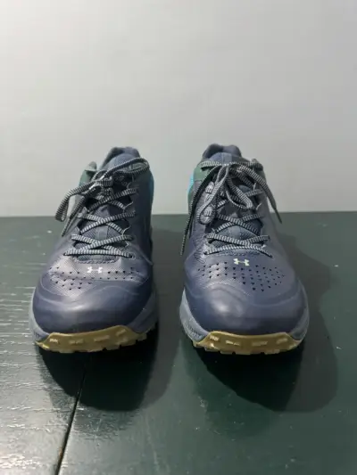 Zapatillas deportivas azul marino under armour - miniatura 1