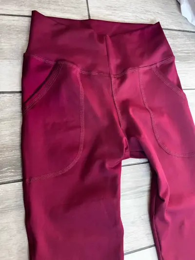Leggins deportivos burdeos - miniatura 1