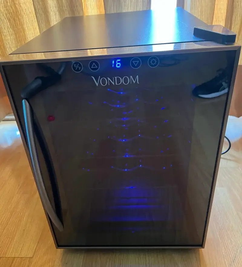 Cava Vondom para vinos - 2