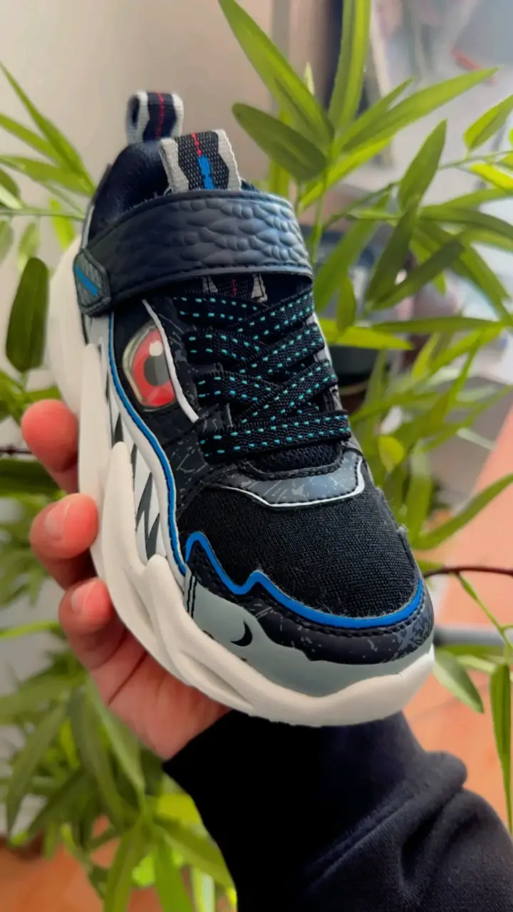Zapatilla de niño skechers nuevo - 1