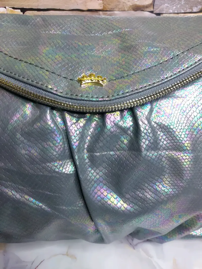 JUICY Couture - 6