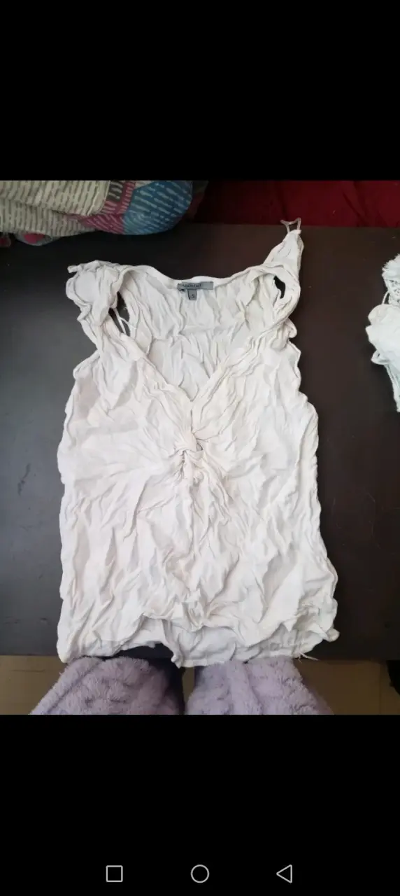 Blusa de encaje blanca y poleras - 4