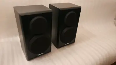 Set de parlantes Yamaha negro - miniatura 3