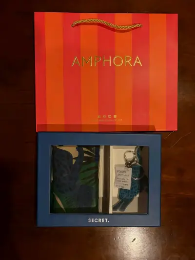 Set regalo llavero y pañuelo - miniatura 2