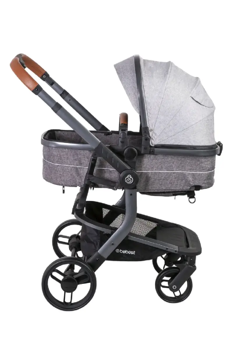 Coche de bebé gris con silla - 2