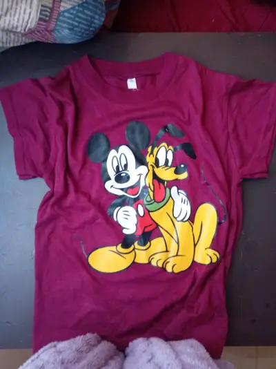 Polera roja Mickey y Pluto.. paw patrol y barbie - miniatura 4