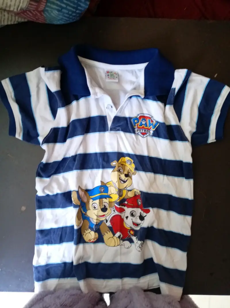 Polera roja Mickey y Pluto.. paw patrol y barbie - 6