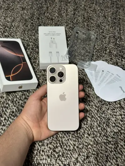 iPhone 16 Pro dorado, 128GB, 90%🔋 - miniatura 1