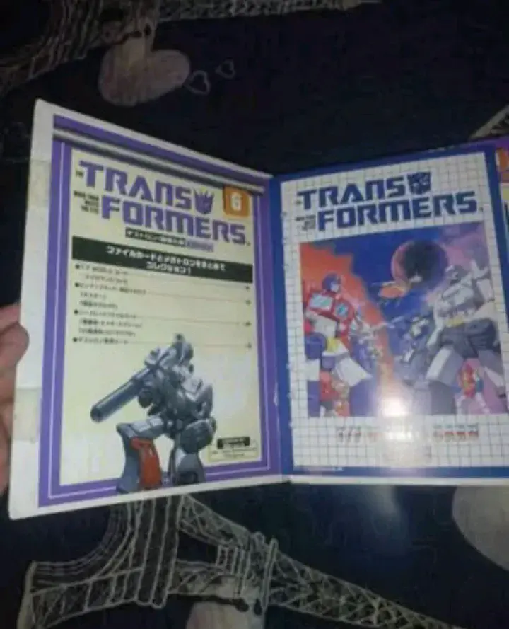 Figura coleccionable Transformers - 5