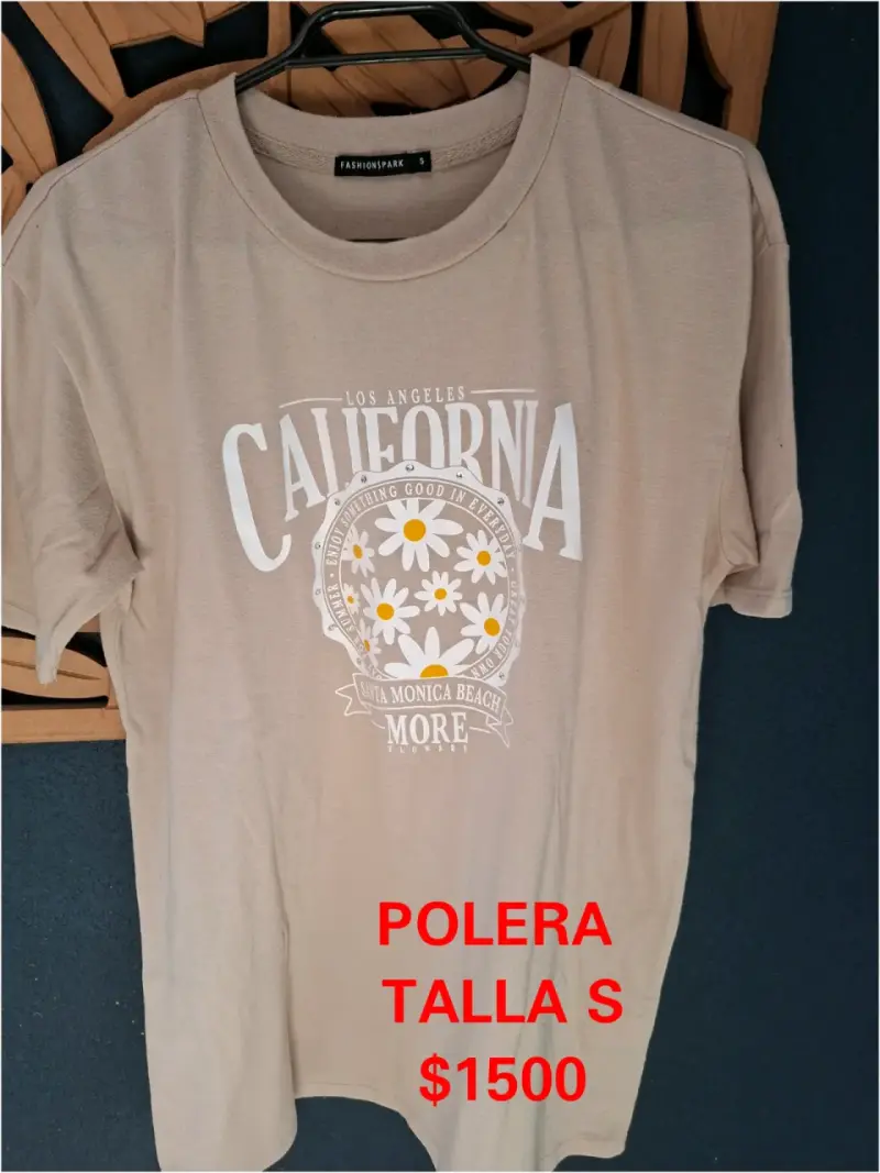 Poleron polar beige XL (mas parece L) - 4