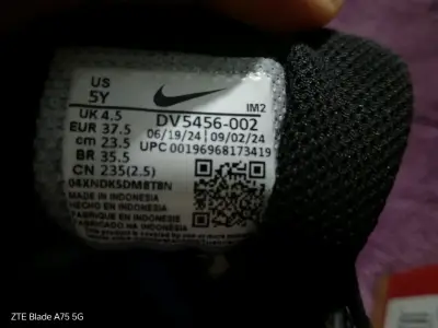 Zapatillas deportivas negras - miniatura 3