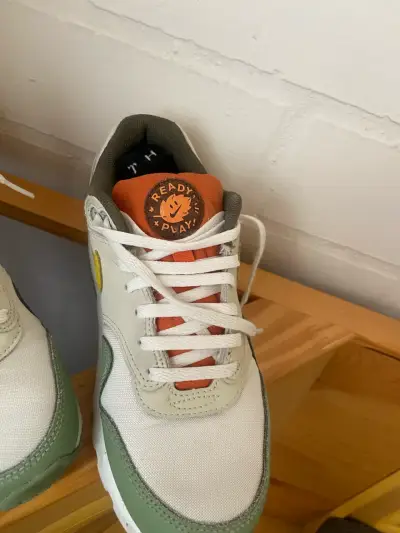 Zapatillas deportivas verde y blanco - miniatura 5