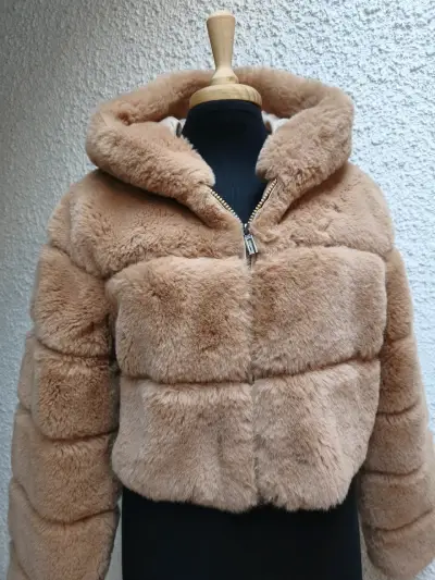 Chaqueta de piel sintética beige - miniatura 1
