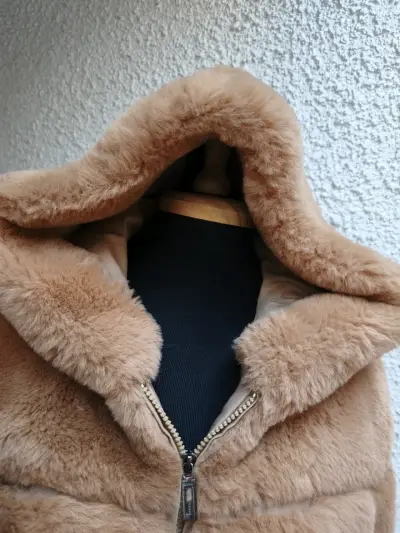 Chaqueta de piel sintética beige - miniatura 6