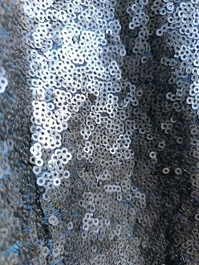 Vestido azul con lentejuelas - miniatura 3