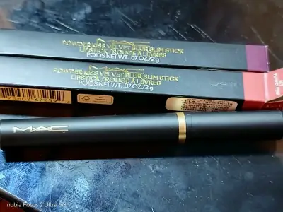 Set de maquillaje MAC variado - miniatura 5