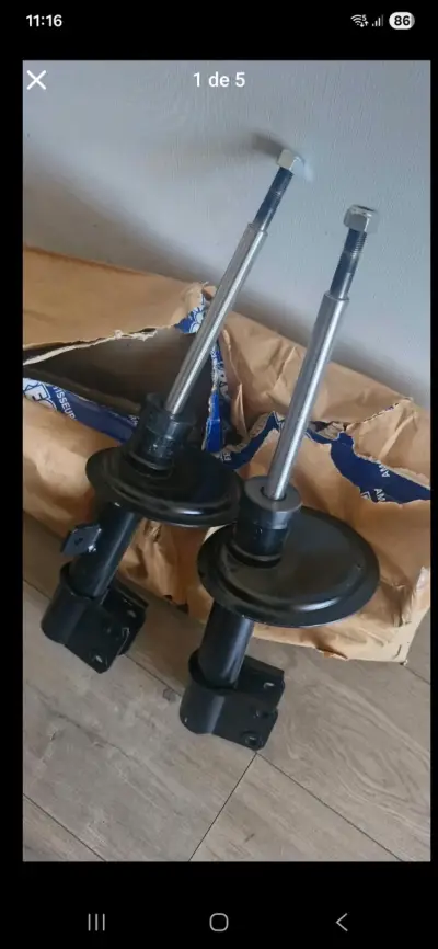 Vendo amortiguadores delanteros nuevos  Citroën c4 - miniatura 1