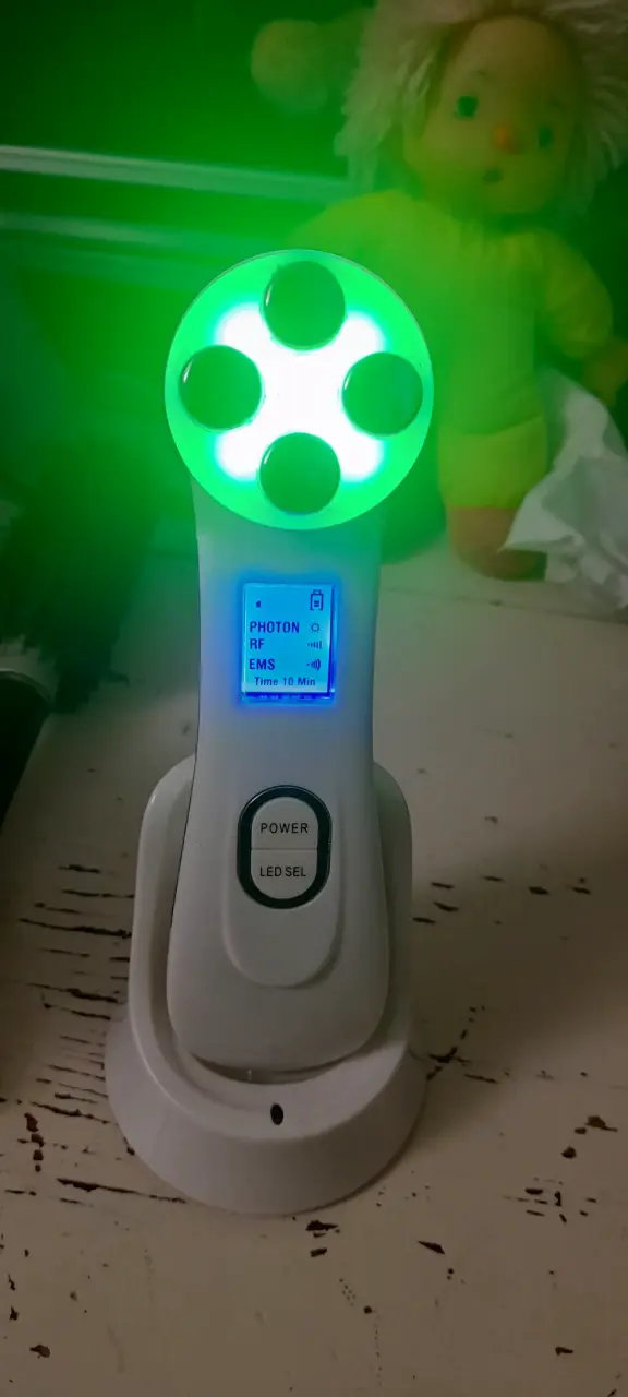 Dispositivo de terapia LED facial - 3