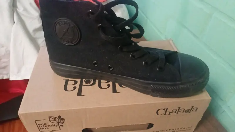 Zapatillas negras altas