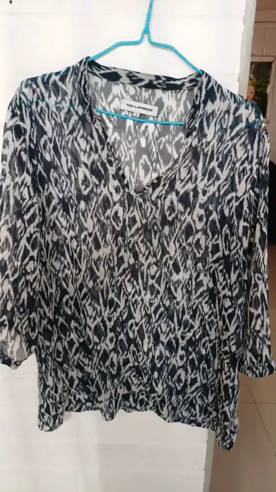 Vestido floral azul sin mangas - miniatura 2
