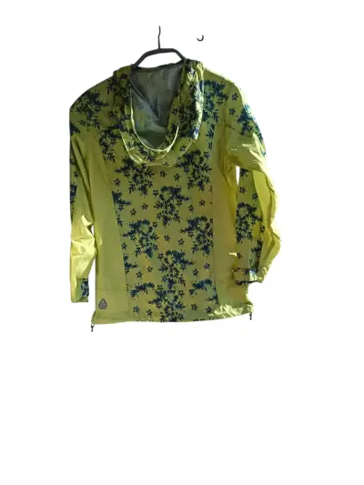 Chaqueta impermeable con estampado floral - miniatura 2