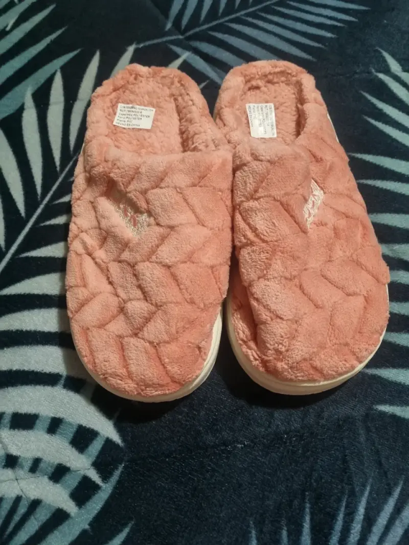 Pantuflas coral acolchadas