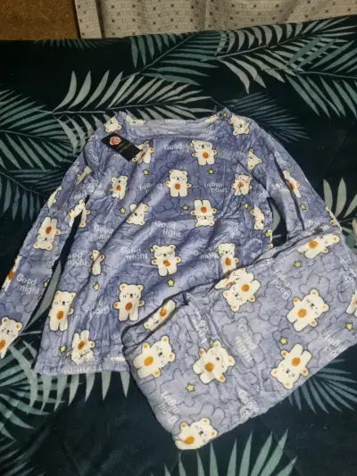 Pijama polar para mujer - miniatura 1