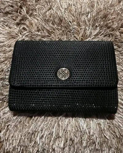 Cartera negra con brillantes - miniatura 3