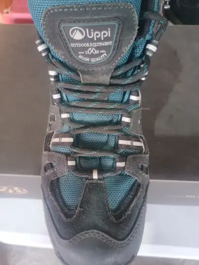 Botas trekking lippi negras - miniatura 1