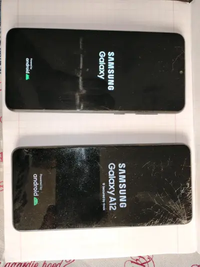 Samsung Galaxy A12 usado - miniatura 1