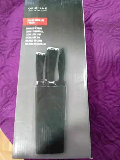 Juego de cuchillos Oriflame 7 piezas - miniatura 1
