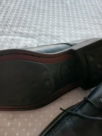 Zapatos de cuero negro formales - miniatura 2