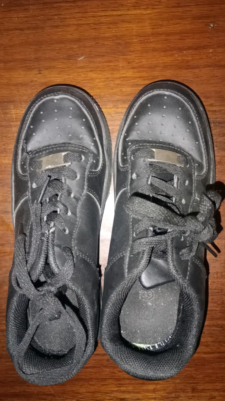 Zapatillas negras para niños - 3