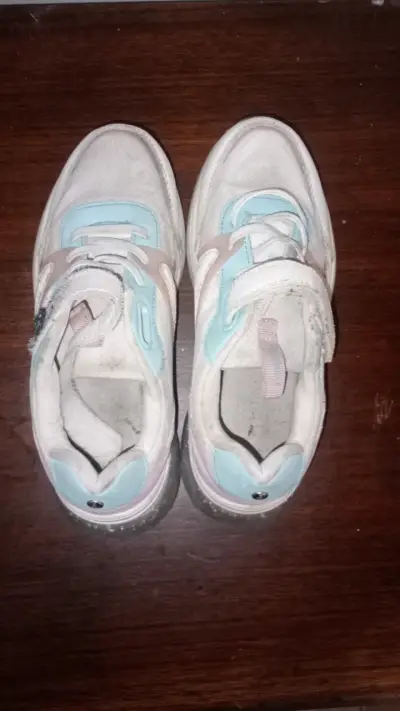 Zapatillas negras para niños - miniatura 5