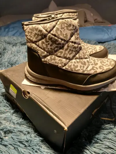 Botas térmicas con estampado camuflaje - miniatura 1