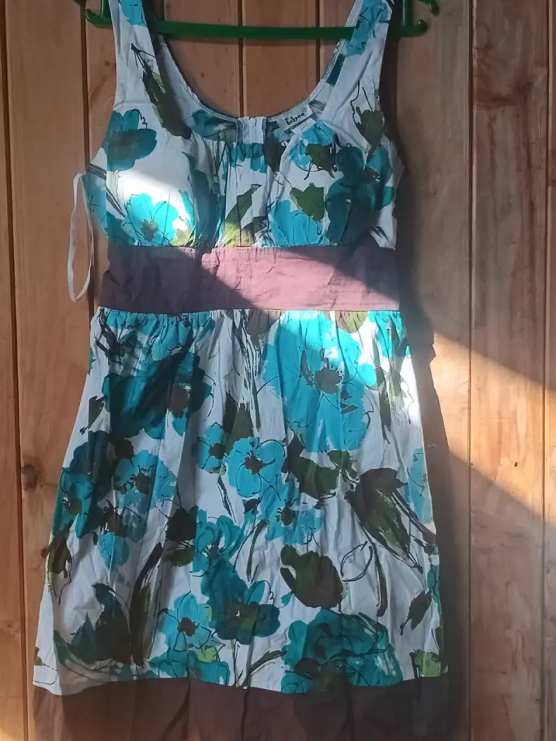 Vestido floral sin mangas - 1