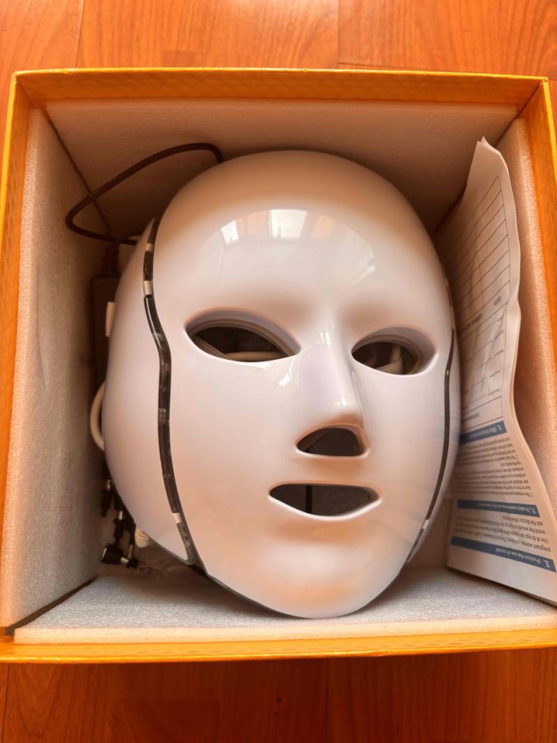 Máscara LED para cuidado facial - 3