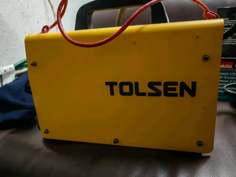 Soldadora inversora Tolsen 160A - 2