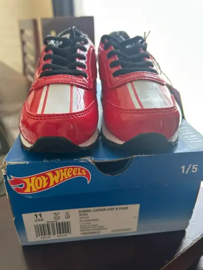 Zapatillas Reebok Classic rojas - miniatura 2