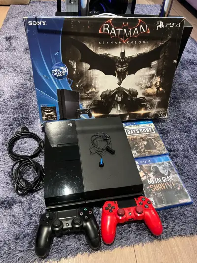 Consola PS4 con juegos y accesorios - miniatura 1