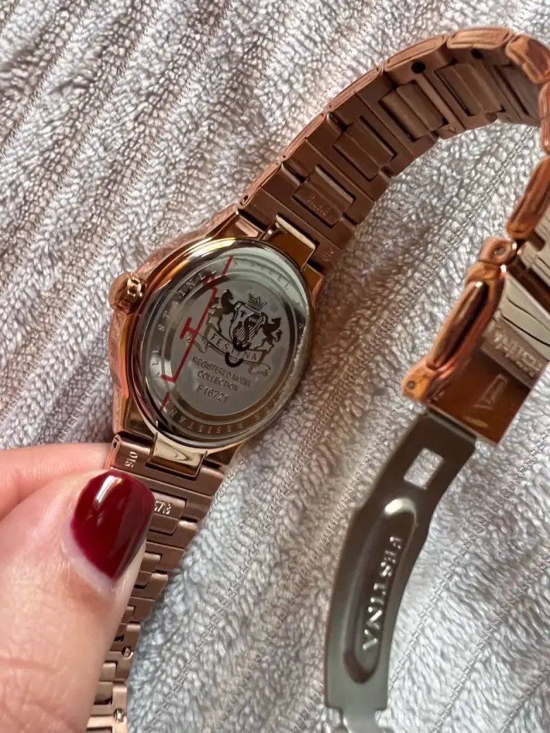 Reloj Festina rosado con brillantes - 5