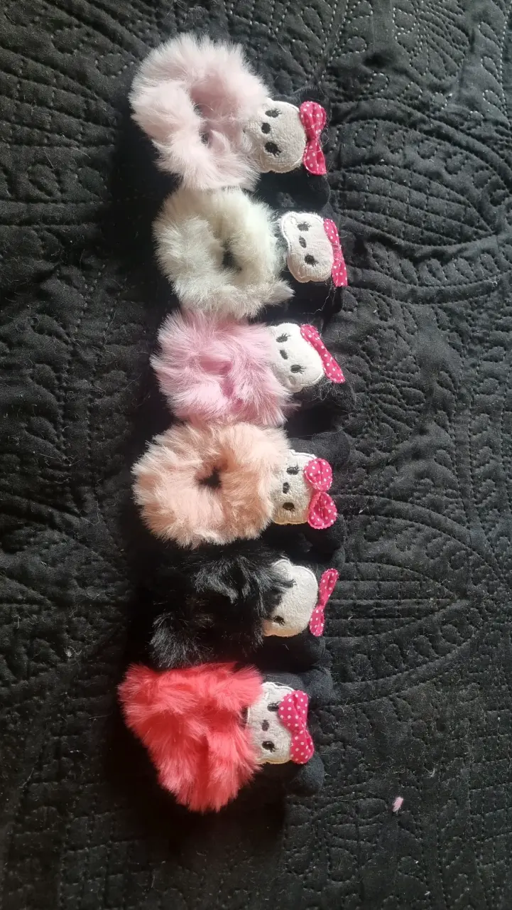 moños de peluche