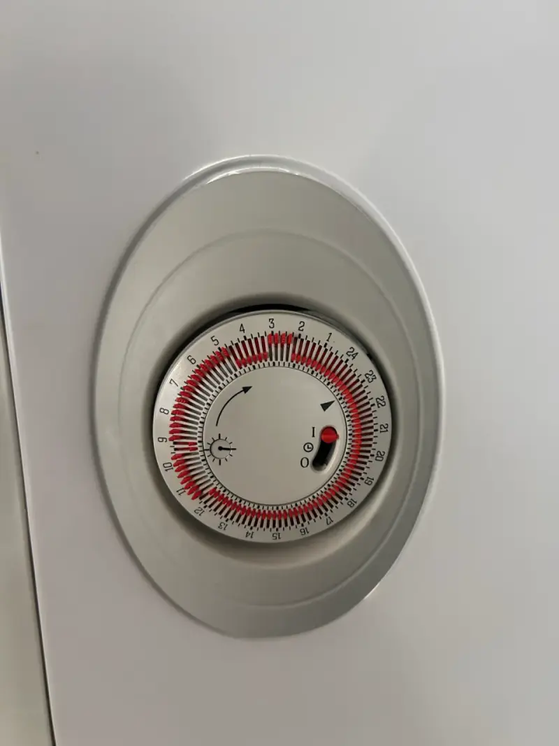 CONVECTOR ELÉCTRICO - Marcas Ursus Trotter - 3
