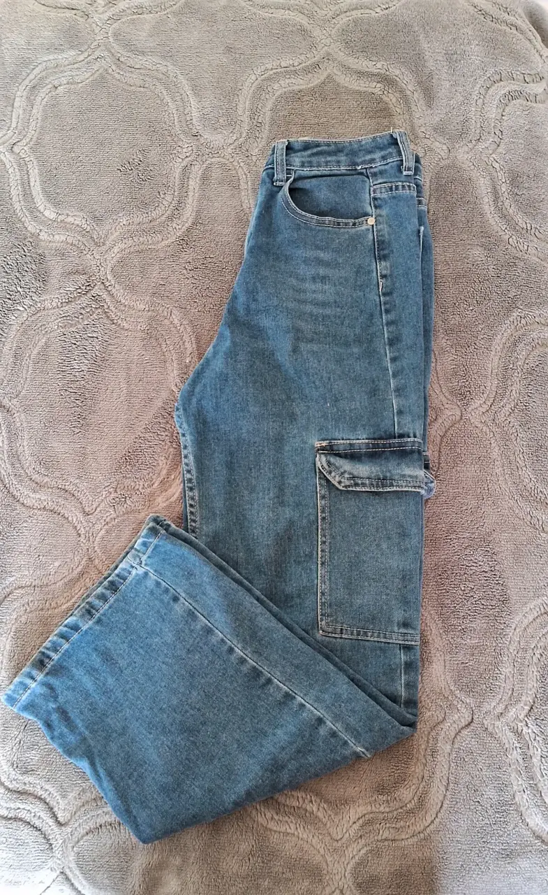 Jeans cargo azul denim. - 1