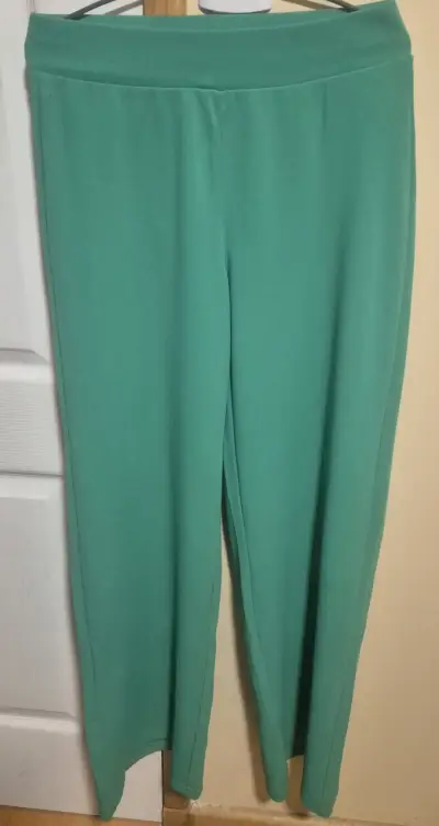 Bota-Pantalones- Chaqueta - miniatura 4